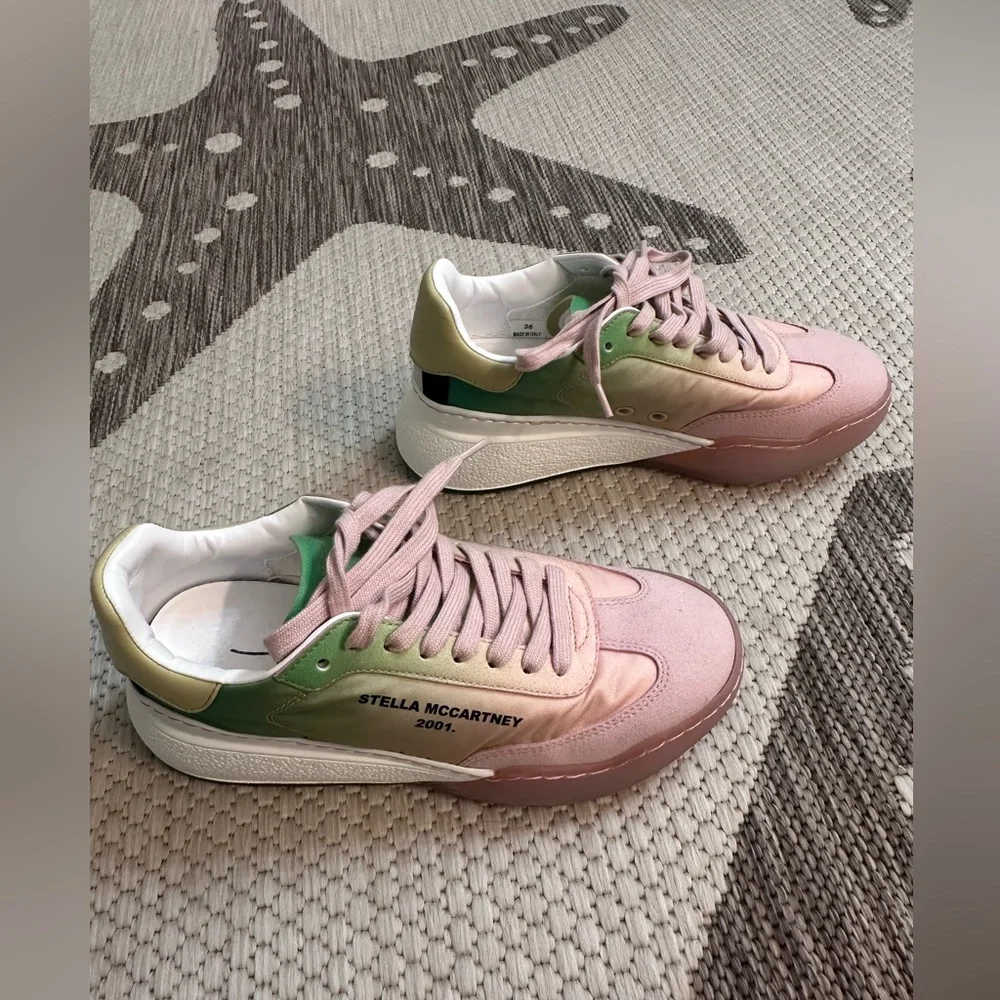 Stella McCartney Loop Gradient Sneaker - Picture 6 of 12